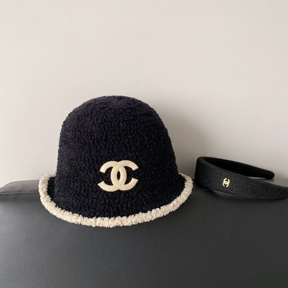 💎✨AUTHENTIC✨💎CHANEL hat - Picture 1 of 8
